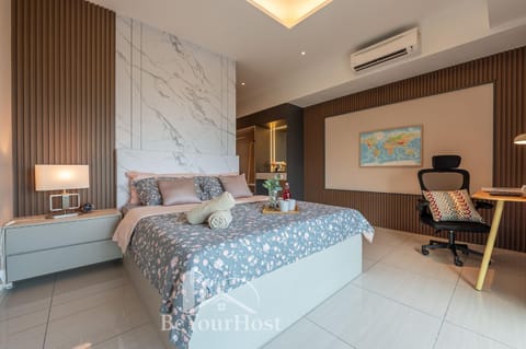 Bed, Photo of the whole room, Bedroom, air conditioner