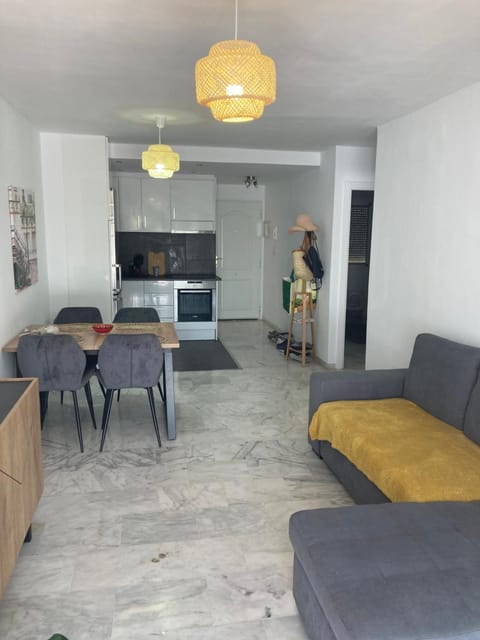 Kitchen or kitchenette, kitchen