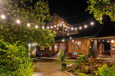 Property building, Garden