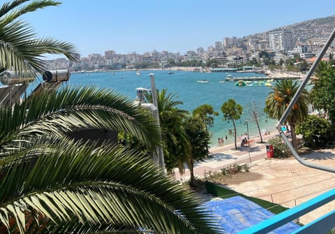 Property building, Day, Balcony/Terrace, Balcony/Terrace, Beach, City view