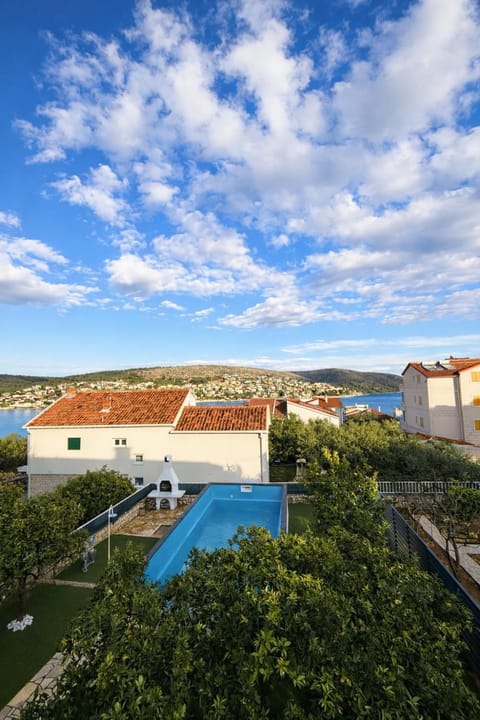 Adriatic Treasure House in Okrug Gornji