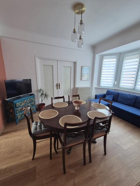 Appartement en centre-ville à 5mn de la plage Apartment in Calais