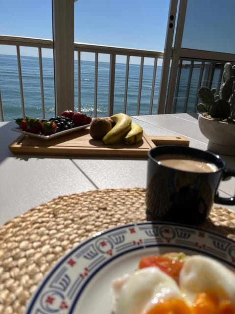 Sea view, Breakfast