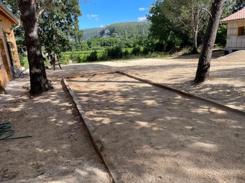 Tente chauffée avec piscine lagon Luxury tent in Vallon-Pont-d'Arc