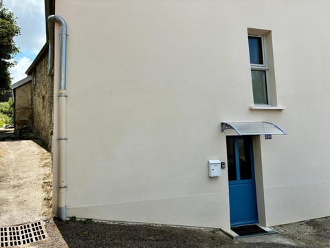Tiny room Apartment in Langres
