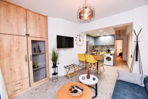 TV and multimedia, Living room, wardrobe
