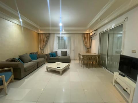 TV and multimedia, Living room, Dining area