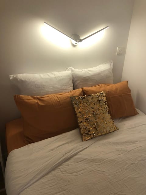 Chez Julien à 2 pas de La Défense Apartment in Puteaux