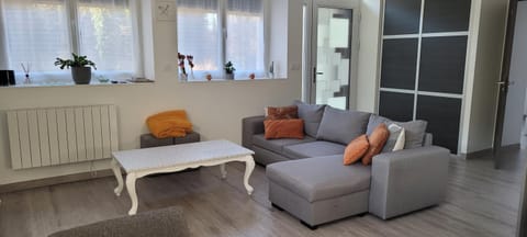 Les orangers Apartment in Jura