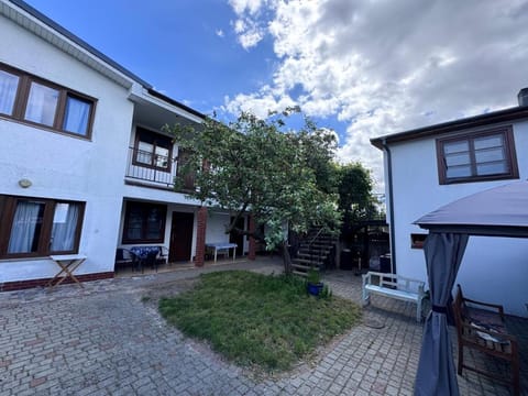 Property building, Parking