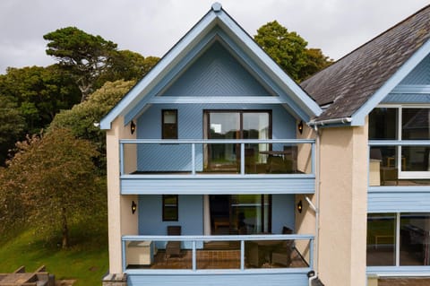 Clowance, Golf View 80b Apartment in England