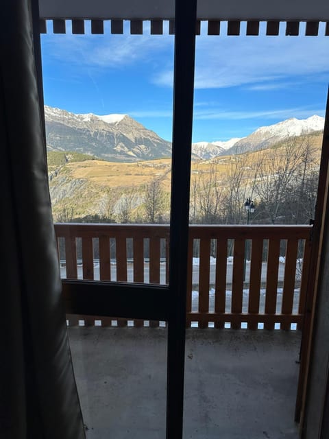 Les Marguerites Apartment in Uvernet-Fours