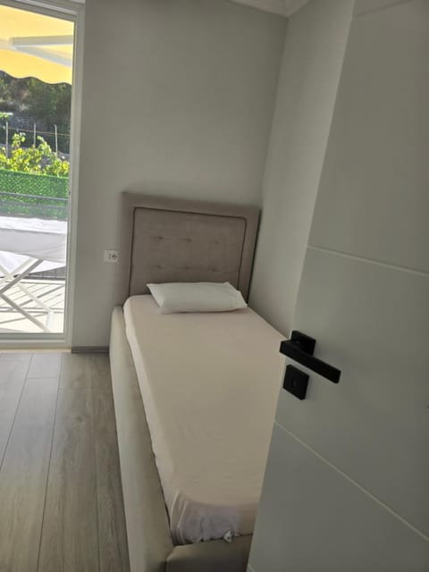 Shiroka's Special Guest Apartment in Montenegro