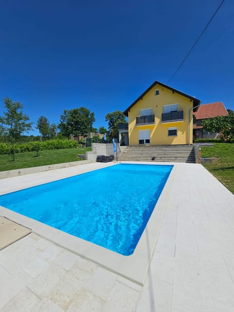 Familyway Croatia Family villa with privat Pool near Slavonski Brod Villa in Brod-Posavina County, Croatia