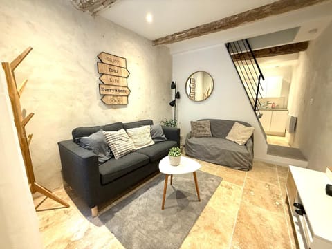 Maison des berges House in Arles