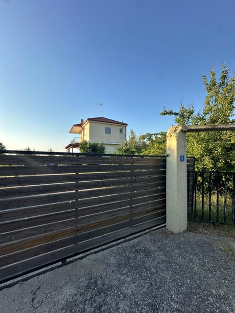 Yucca house House in Halkidiki