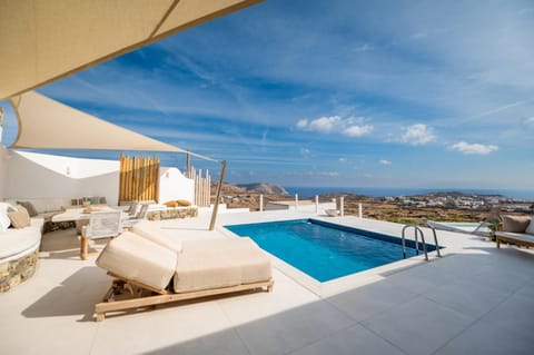 Patio, Day, Natural landscape, View (from property/room), Balcony/Terrace, Seating area, Pool view, Sea view, Swimming pool, sunbed