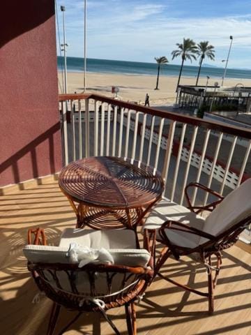 Apartamento Arenal 1a Linea de Playa Apartment in Cullera