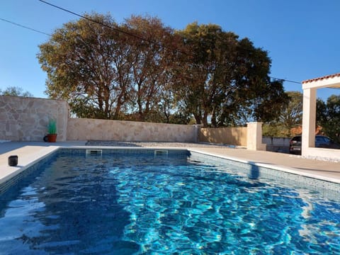 CHARMY LUNA holiday house with swimming pool Apartment in Šibenik-Knin County, Croatia