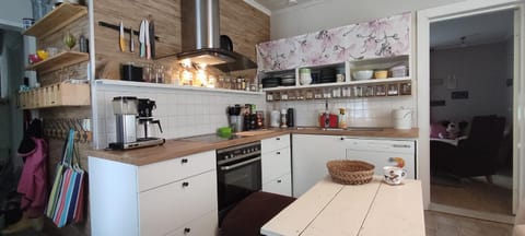 Nummen Goto, kivenheitto torilta Apartment in Finland