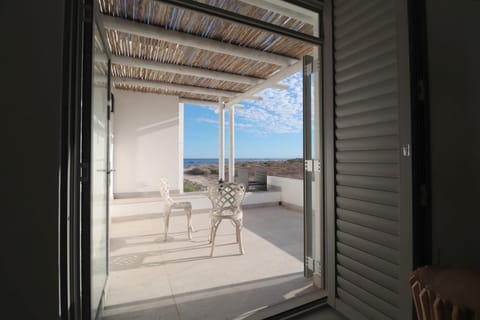 Patio, Day, View (from property/room), Balcony/Terrace, Dining area