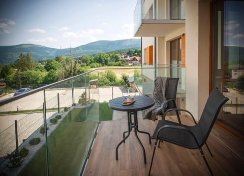 Patio, Day, View (from property/room), Balcony/Terrace, Seating area, Mountain view, sunbed