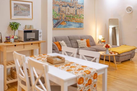 Living room, Seating area, Dining area