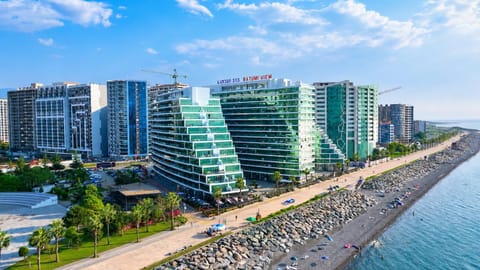 Property building, Neighbourhood, Bird's eye view, Beach, Location