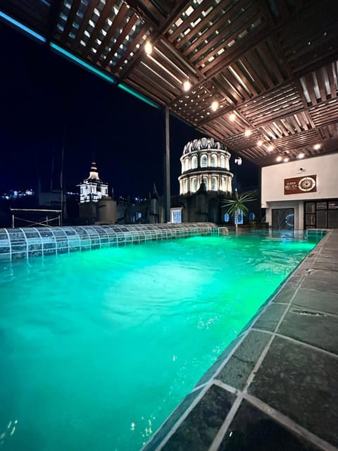 Balcony/Terrace, Swimming pool