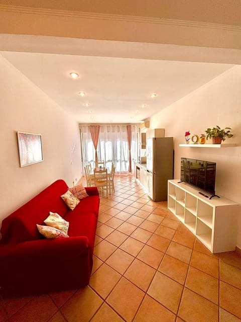 Communal lounge/ TV room, Bed, TV and multimedia, Kitchen or kitchenette, Living room, Seating area