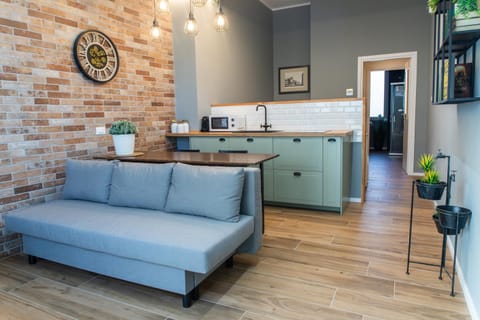 Kitchen or kitchenette, Living room, Seating area