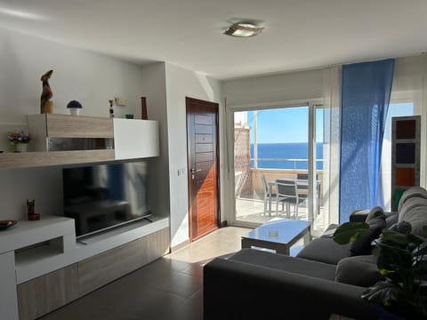 Living room, Sea view