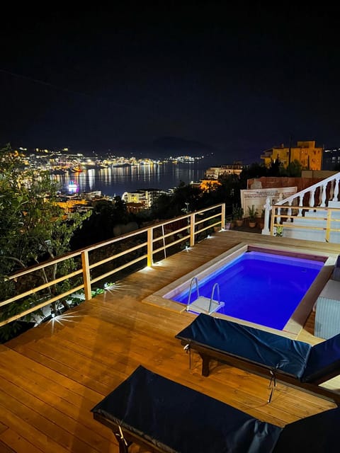 Patio, Night, Natural landscape, View (from property/room), Balcony/Terrace, Pool view, Sea view, Swimming pool