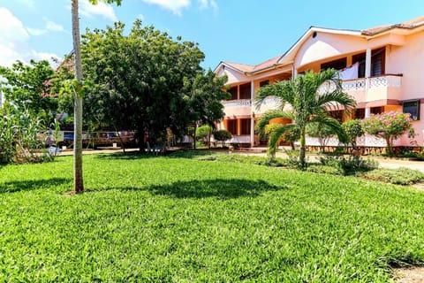 Property building, Garden view