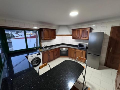 Vivienda En El Centro De La Isla 2hab Con Terraza Apartment in El Hierro