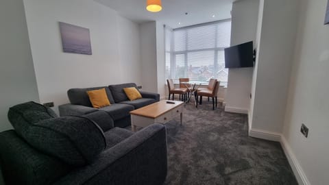 Abergwaun APT 1 Apartment in Aberystwyth