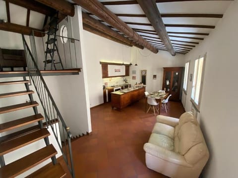 Lounge or bar, Seating area, kitchen