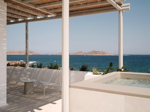 Hot Tub, Balcony/Terrace, Sea view