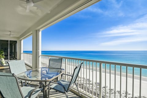 Oceania 907- by Holiday Isle Properties Apartment in Destin