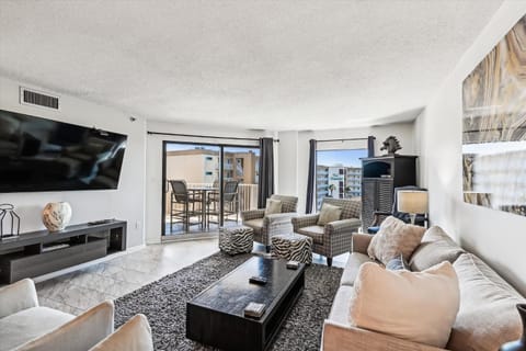 Inlet Reef 518- by Holiday Isle Properties Apartment in Destin