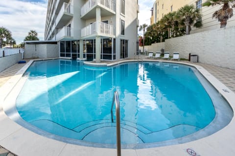SeaCrest 402- by Holiday Isle Properties Apartment in Okaloosa Island