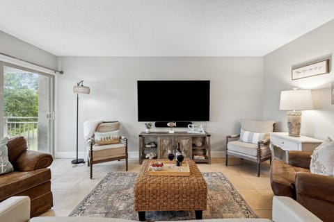 1732 Bluff Villa House in Hilton Head Island