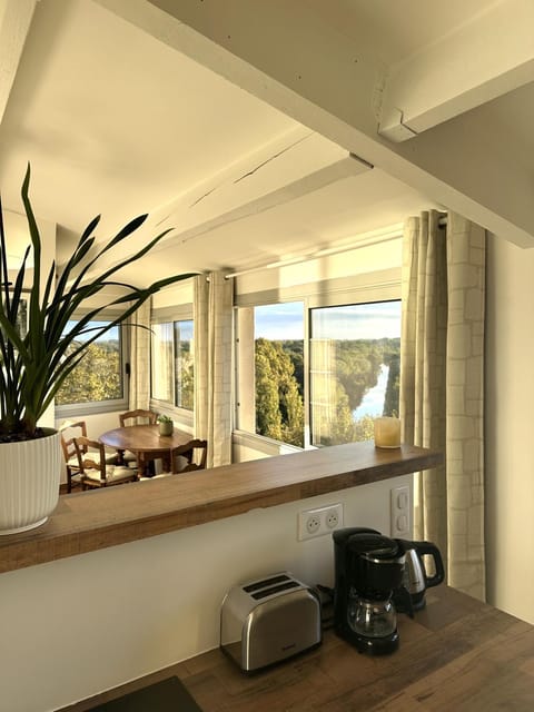 Natural landscape, View (from property/room), Kitchen or kitchenette, Dining area