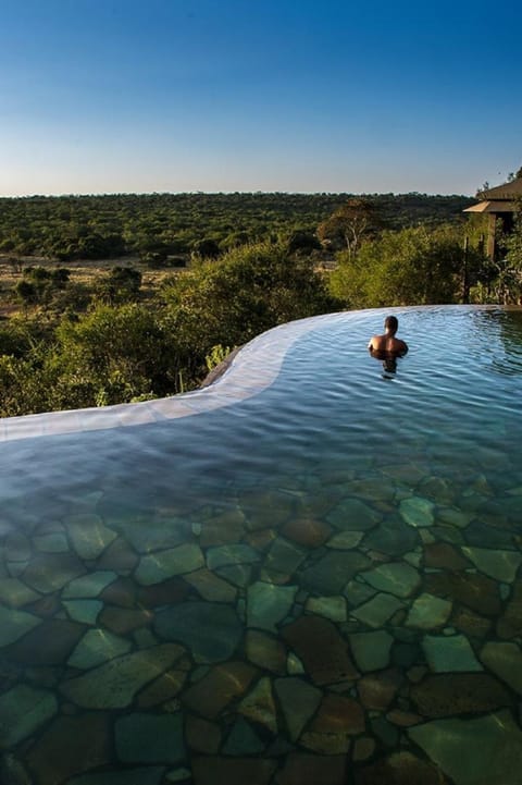Guests, Swimming pool, Sunset