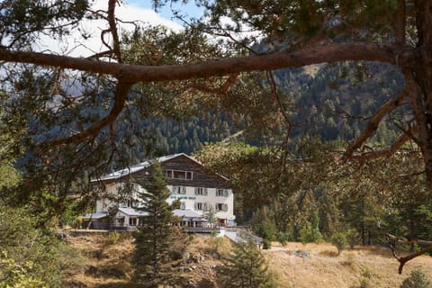 Property building, Natural landscape, Mountain view