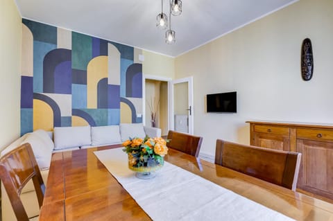 TV and multimedia, Living room, Photo of the whole room