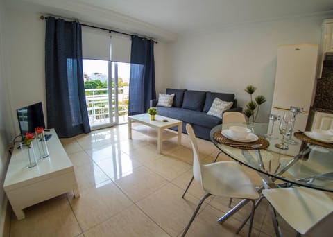 Communal lounge/ TV room, View (from property/room), Living room