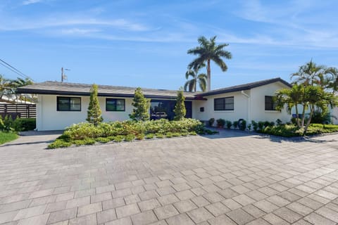 The Favorite Place House in Oakland Park