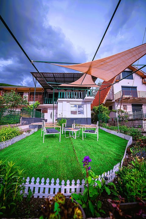 Property building, Spring, Day, Natural landscape
