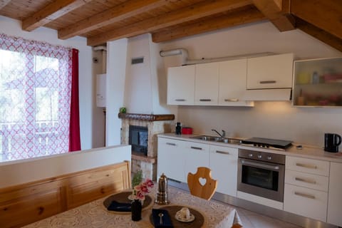 Mountain Lake Endine- Iseo Milly's Home House in Province of Brescia